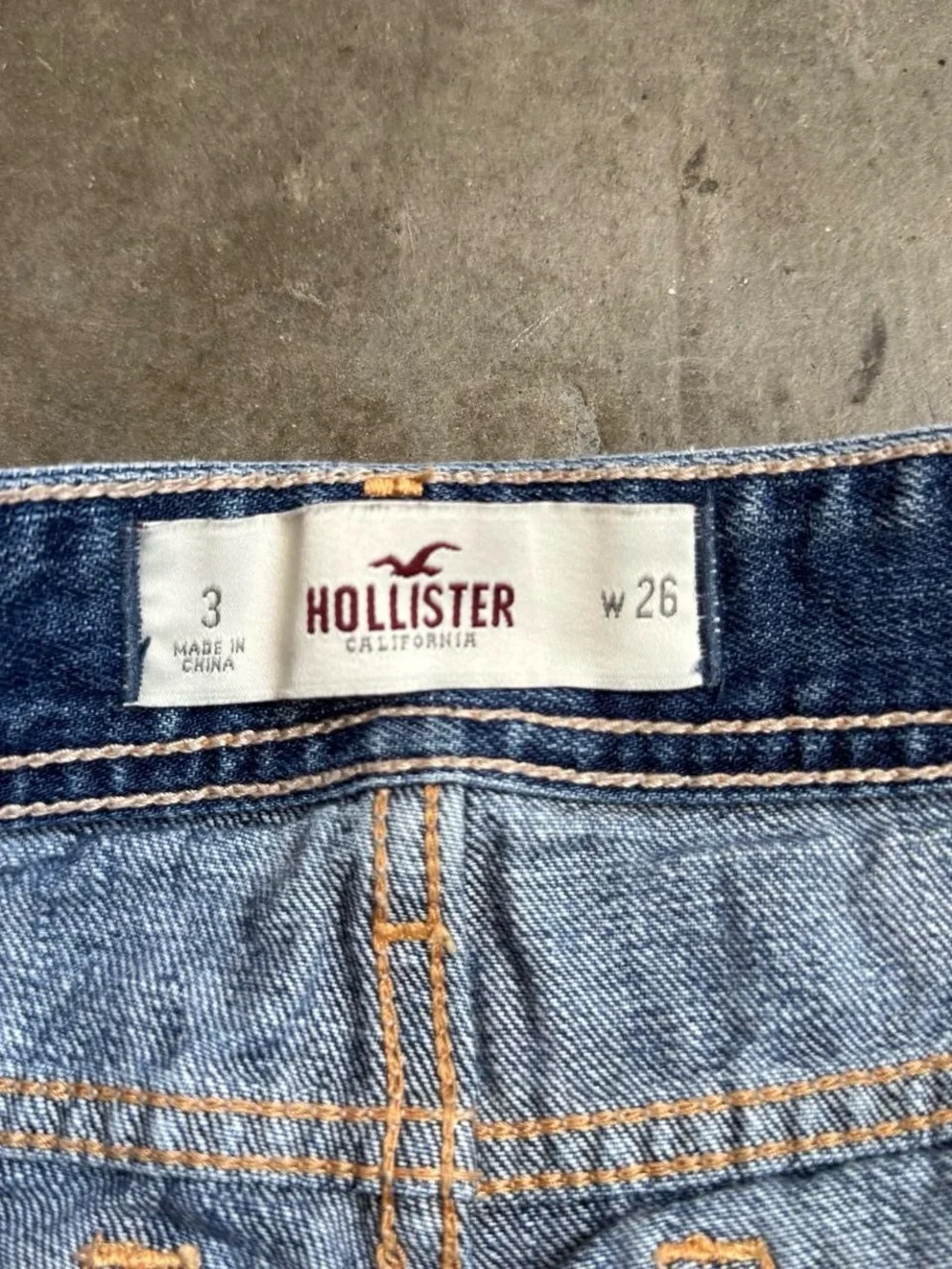 2000s Hollister low rise shorts